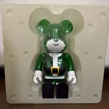 베어브릭 그린 산타 400%