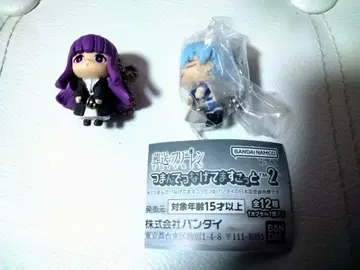 가챠 장송의 프리렌 꼬옥 쥐고 이어폰줄 걸이 페른 힘멜 세트