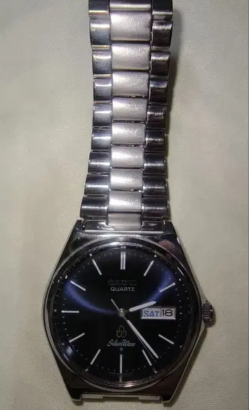 SEIKO 쿼츠 손목시계 Silver Wave