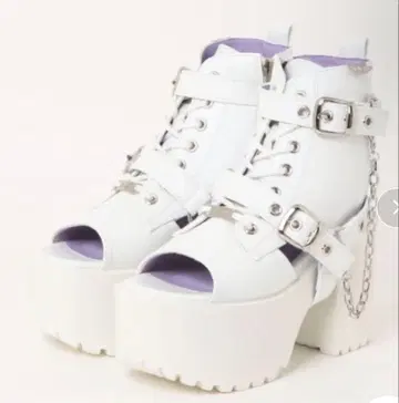 YOSUKE/요스케 ] 통굽 레이스업 부츠 샌들 화이트