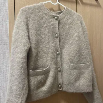 Whim Gazette 베이지 캐시미어 혼방 퍼 니트 자켓