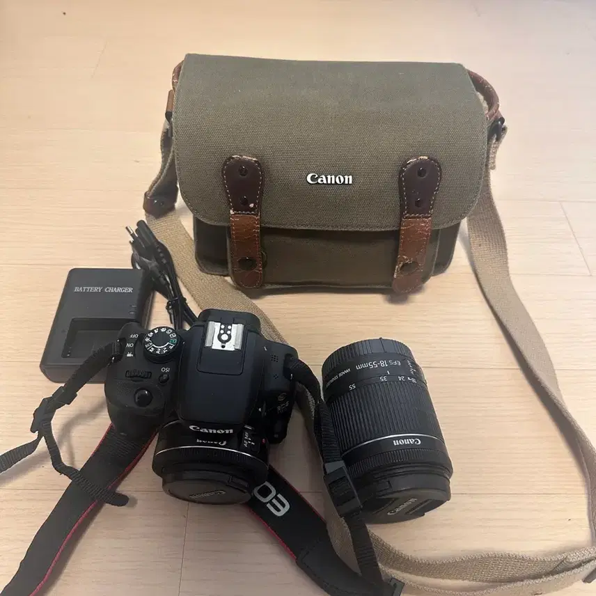 캐논 DSLR 100D + 18-55 STM 렌즈 + 40mm STM 렌