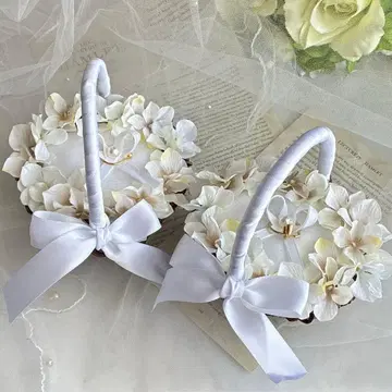 2개 세트 나무 바스켓 화이트 수국 내추럴 반지 필로우 바스켓