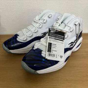 리복 퀘스천 미드 28cm HQ1097 농구화