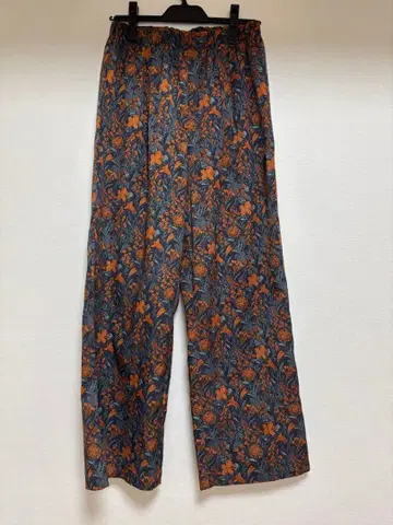 URBAN RESEARCH DOORS 꽃무늬 와이드 팬츠 M