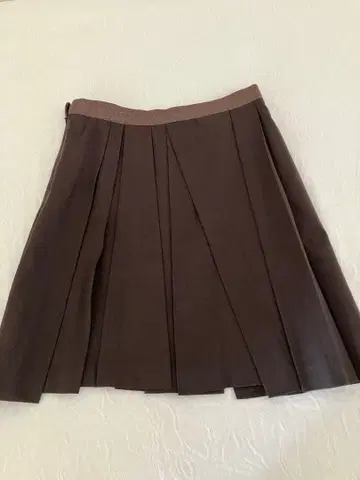 브루넬로쿠치넬리 브라운 플리츠 스커트