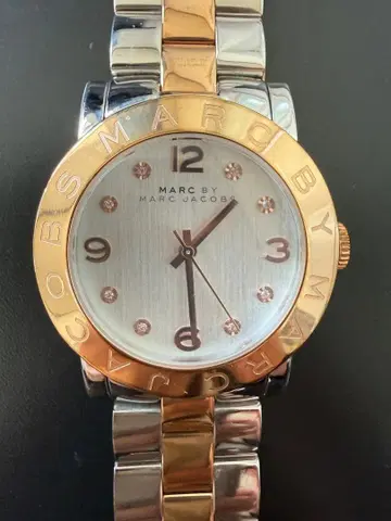 [ 새상품급 ] MARC BY MARC JACOBS 손목시계 실버/골드