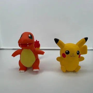 리자몽과 피카츄 피규어 세트