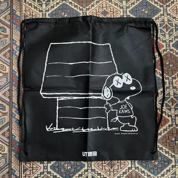 KAWS x PEANUTS 유니클로 복조리 쇼핑백 유니클로 스누피