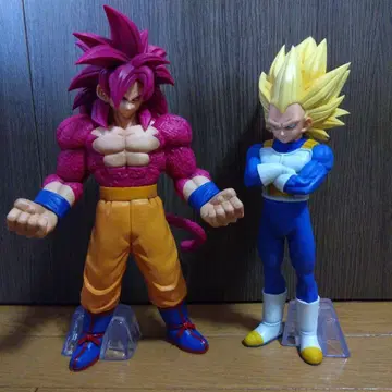 제일복권 드래곤볼 VS 옴니버스 CROSS A상 & B상 세트