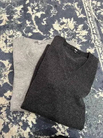 UNIQLO 캐시미어 V넥 스웨터 XL
