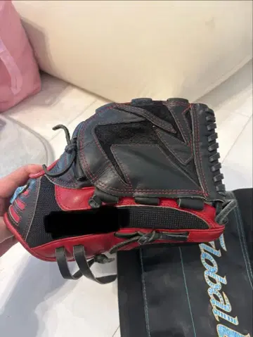 미즈노 글로벌 엘리트 오더 소프트볼 투수용 우에노 모델