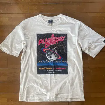 미세스 그린애플 GU 티셔츠