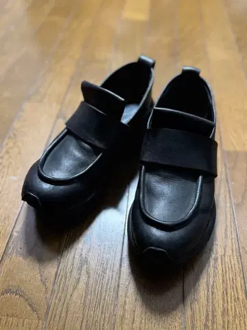 ISAMUKATAYAMA BACKLASH 로퍼 스니커즈 M 사이즈