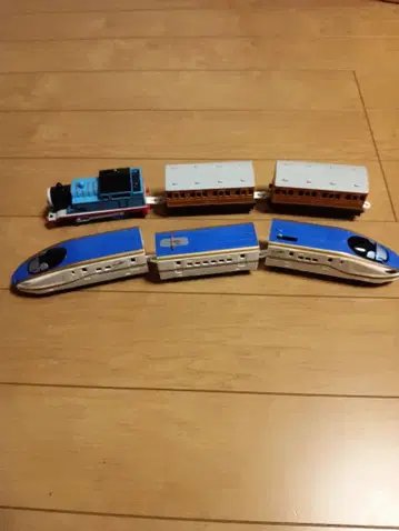 토마스 프라레일 차량 세트