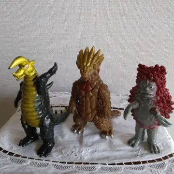울트라맨 괴수 시리즈 (소프트 비닐) 블랙킹, 살라만드라, 가라몬 3체