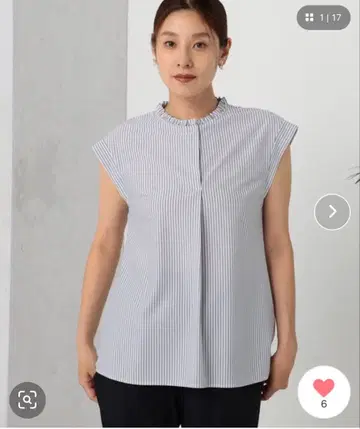 스트라이프 반팔 프릴 넥 셔츠 슬리브리스