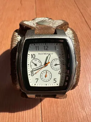 RED MONKEY 레드몽키 손목시계 가죽 팔찌 레어 모델