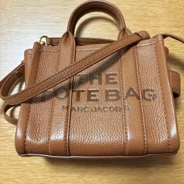 미사용 정품 MARC JACOBS 더 토트 백 브라운