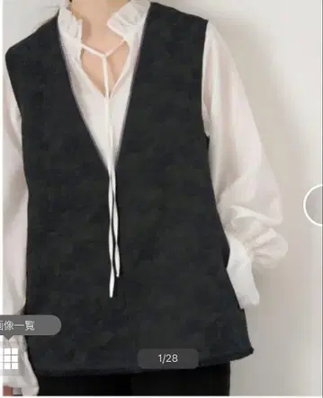 [ IENA ] BALLI 플라워 자카드 V넥 베스트