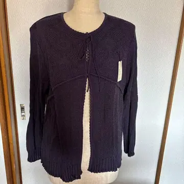 택 포함 미사용 새상품 Shaleeme 긴팔 가디건 다크 퍼플