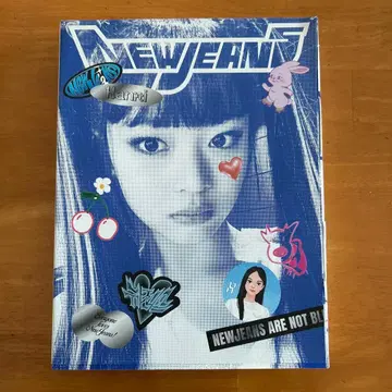 NewJeans Bluebook HANNI ver
