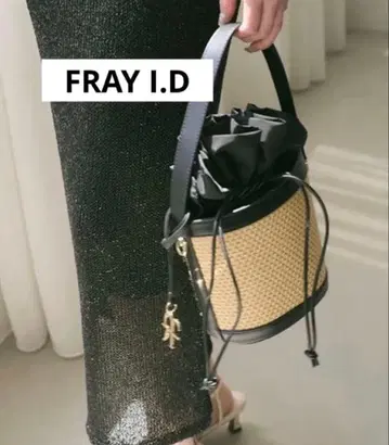 [새상품급] FRAY I.D 미니백 버킷백 블랙