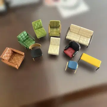 [가격 인하!] 카리모쿠 미니어처 의자 세트