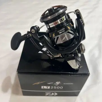 다이와 해외 일격 2500 스피닝 릴 ICHIGEKI 에깅