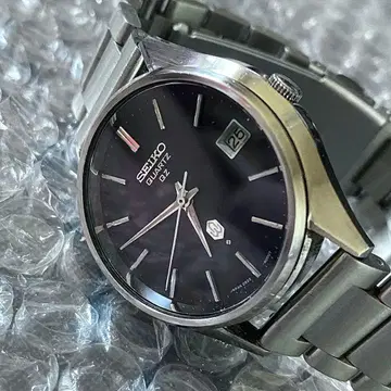SEIKO QZ 다크 네이비 다이얼 1974년 제조 빈티지