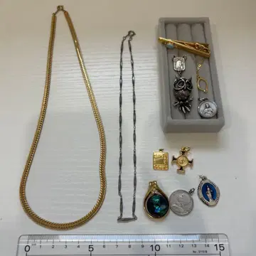 정리 유품 정리 목걸이 펜던트 탑 코인 0321-18