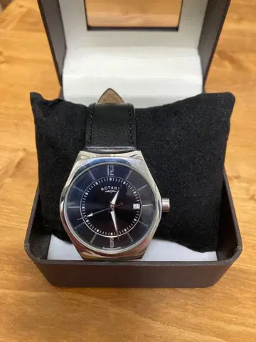 ROTARY (로터리) 남성용 쿼츠 가죽 벨트 손목시계 박스 포함