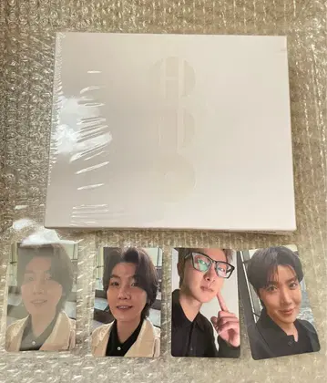 미개봉 새상품 BTS 아리랑 혜택 트레이딩 카드 SUGA RM 제이홉