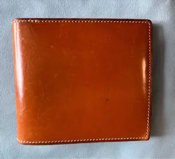 만소 브라이들 가죽 접이식 지갑(동전 지갑 없음)