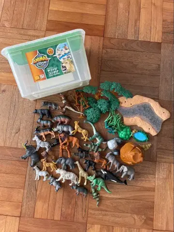 ANIMAL ZONE 사파리 컨테이너 토이저러스 토미카 공룡 동물 완구