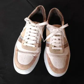 [ EMPORIO ARMANI ] 스니커즈 X4X262 XL760 9