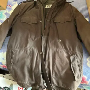 브라운 모즈 코트 독일 국기 패치 포함