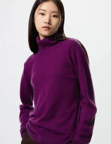 유니클로 캐시미어 터틀넥 스웨터 니트 L 퍼플 2025