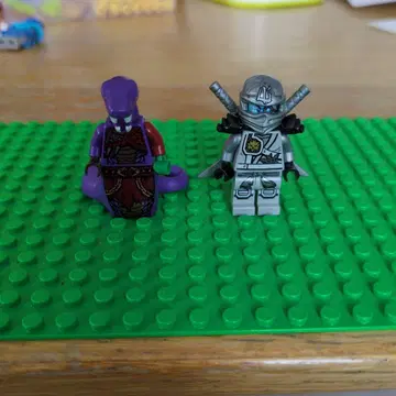 [ 단종 ] 레고 닌자고 미니 피규어 2체 세트 ( 파이소 & 젠 )