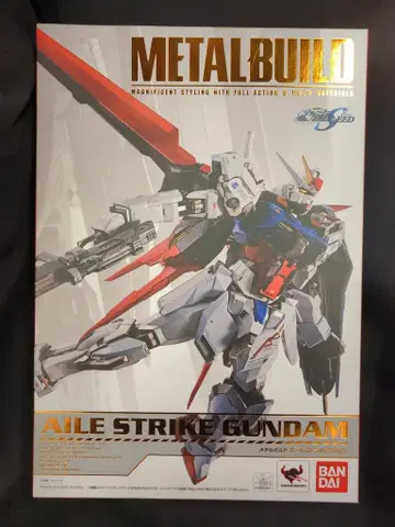 반다이 메탈 빌드 에일 스트라이크 건담