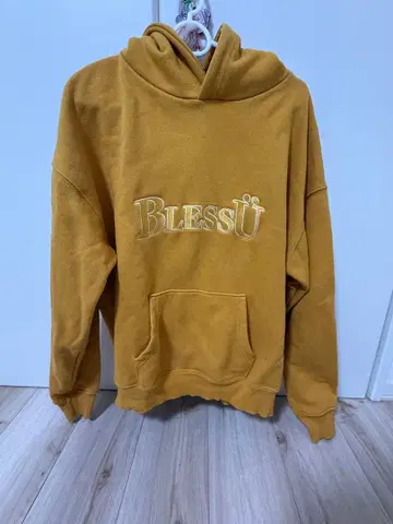 BlessU 블레스유 후드티 M 사이즈