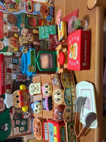 호빵맨 잼 아저씨의 갓 구운 빵 공장