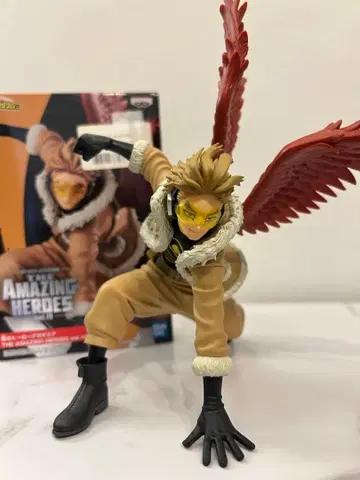 호크스 AMAZING HEROES 피규어