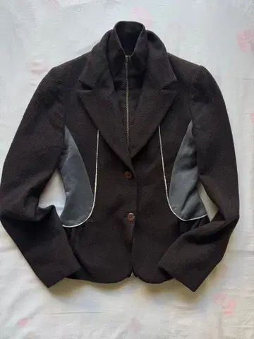 Hussein Chalayan 테일러드 자켓 성인식