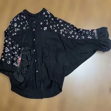 고우크 gouk 벚꽃 패턴 니트 가디건