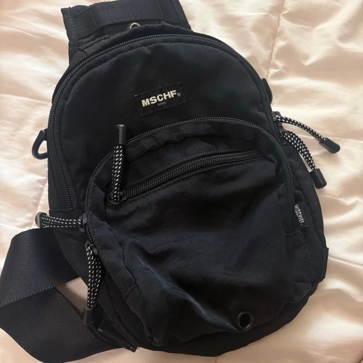 San San Gear Sling Bag 23FW on Bunjang Global Site