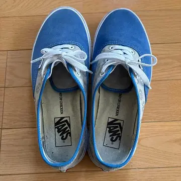 VANS x BUMP OF CHICKEN