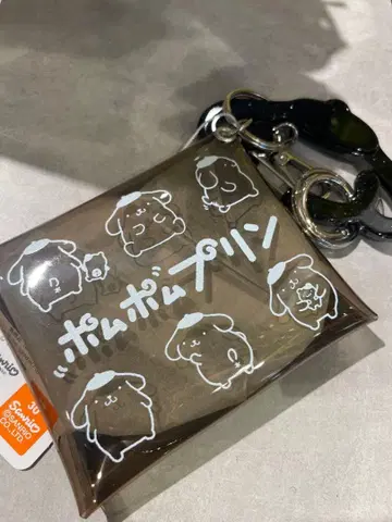 산리오 폼폼푸딩 로리즈팜 LOWRYSFARM 키링