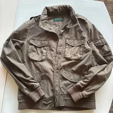 URB AN RES E RCH DOORS