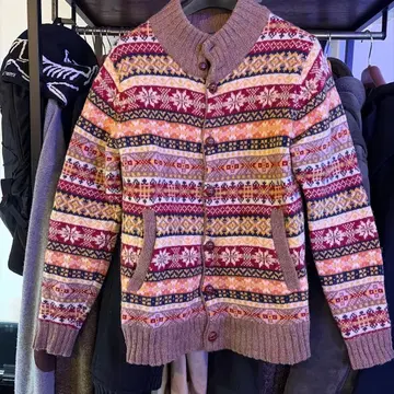 BEAMS 페어아일 패턴 가디건